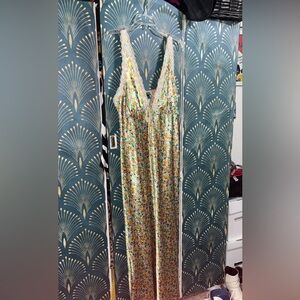 Floral Maxi Dress with Lace Trim